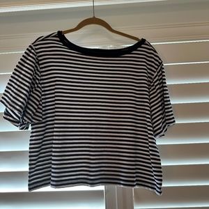 Abound women’s top size M